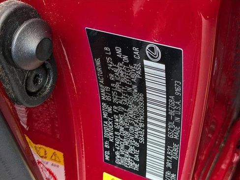 Used 2019 Lexus ES 350 w/ Luxury Package image 26