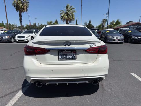 Used 2018 INFINITI Q50 Red Sport 400 w/ Sensory Package (Sport) RWD image 4