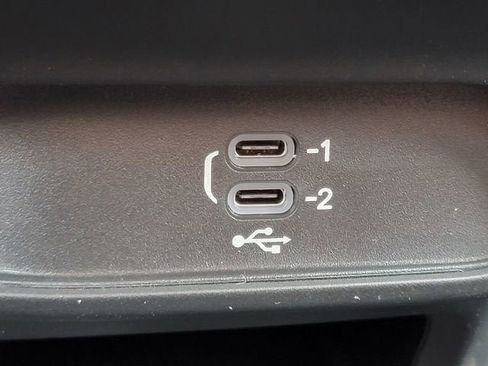 New 2026 Chrysler Pacifica Select image 7