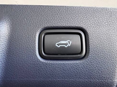 Used 2024 Hyundai Palisade Limited AWD/4WD image 27