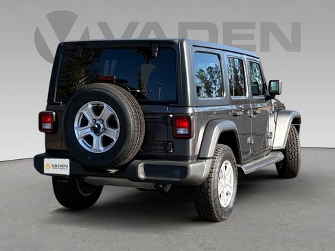 Used 2019 Jeep Wrangler Unlimited Sport S image 16