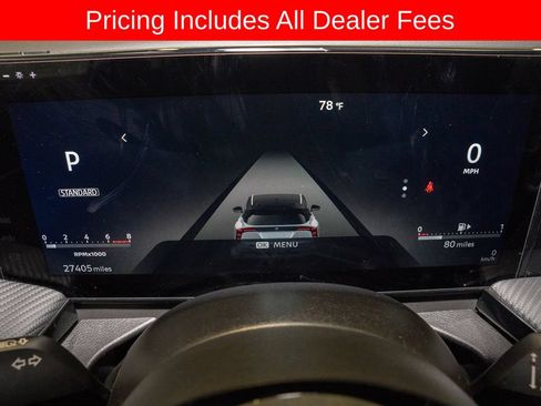 Used 2025 Nissan Kicks SR AWD/4WD image 16
