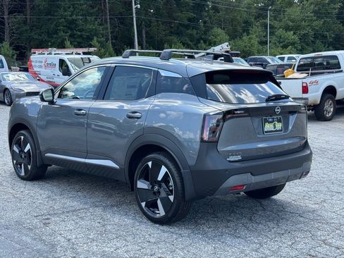 New 2025 Nissan Kicks SR w/ SR Premium Package image 5