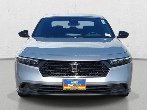 Used 2024 Honda Accord Sport image 2