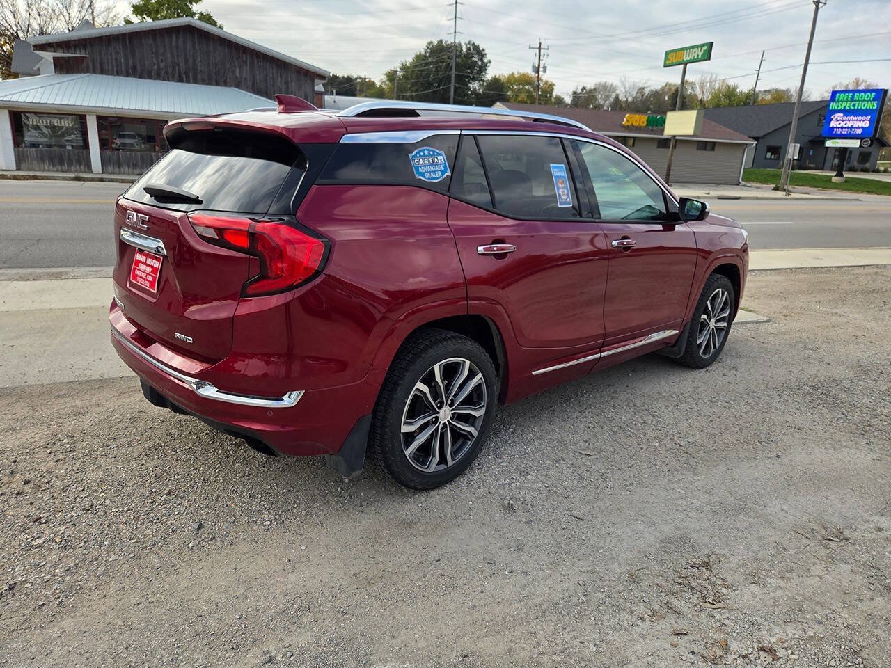 Used 2018 GMC Terrain Denali w/ Advanced Safety Package AWD/4WD image 29