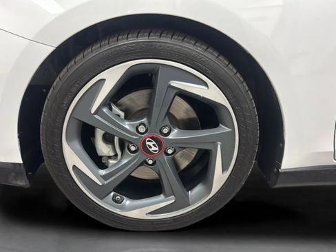 Used 2020 Hyundai Veloster Turbo FWD image 27