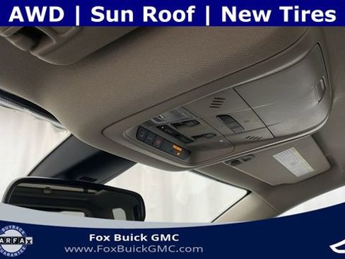 Used 2018 GMC Acadia Denali w/ Technology Package image 30