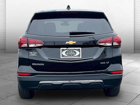 Used 2024 Chevrolet Equinox LT image 3
