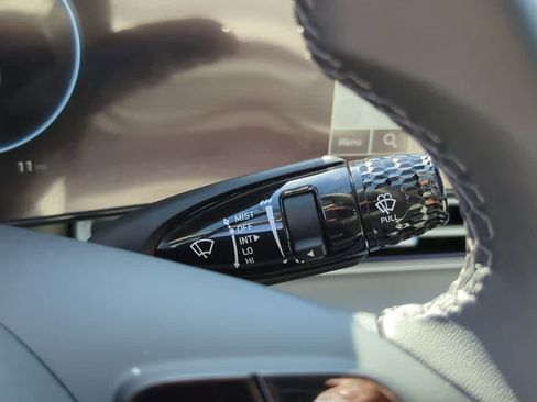 New 2026 Hyundai Elantra Limited FWD image 27