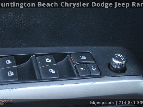 Used 2017 Toyota Tacoma SR5 image 14