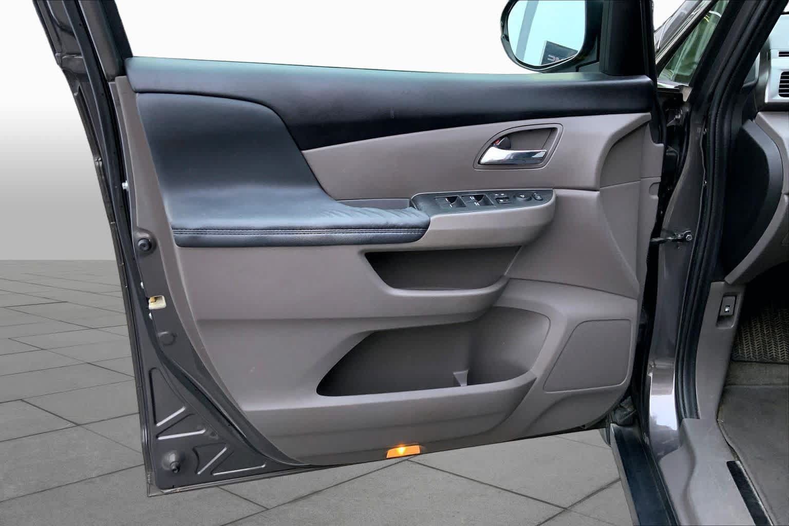Used 2016 Honda Odyssey EX-L image 18