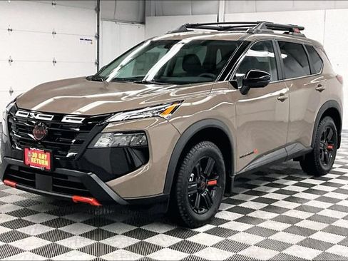 New 2026 Nissan Rogue SV AWD/4WD image 2