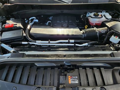 Used 2025 Chevrolet Silverado 1500 LT image 31