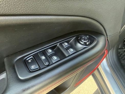 Used 2021 Jeep Compass Trailhawk AWD/4WD image 12