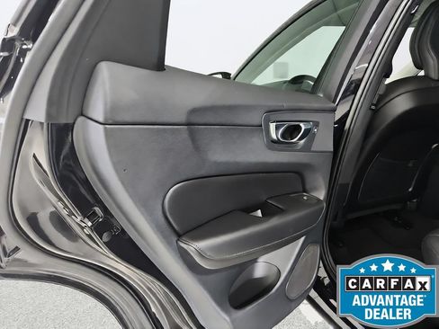 Used 2023 Volvo XC60 B5 Plus FWD image 24