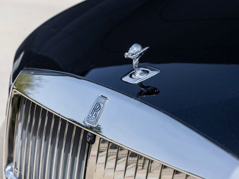 New 2025 Rolls-Royce Spectre image 20