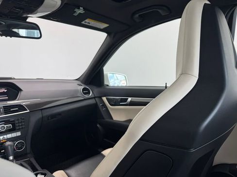 Used 2014 Mercedes-Benz C 63 AMG Sedan image 43