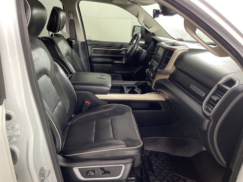 Used 2022 RAM 1500 Laramie image 46