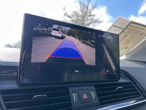 Used 2023 Audi Q5 2.0T Premium w/ Convenience Package image 35