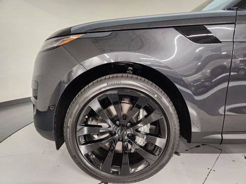 New 2026 Land Rover Range Rover Sport SE image 11