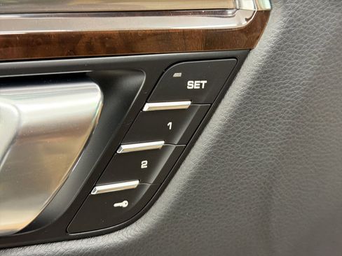 New 2026 Porsche Macan image 12