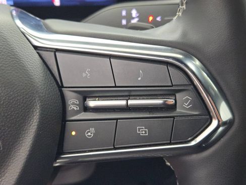 Used 2024 Chevrolet Traverse LT AWD/4WD image 28