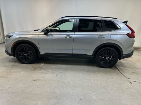 Used 2023 Honda CR-V Sport Touring image 9