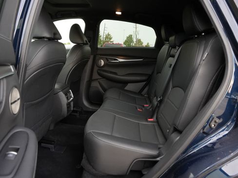 Used 2023 INFINITI QX55 Essential AWD/4WD image 19