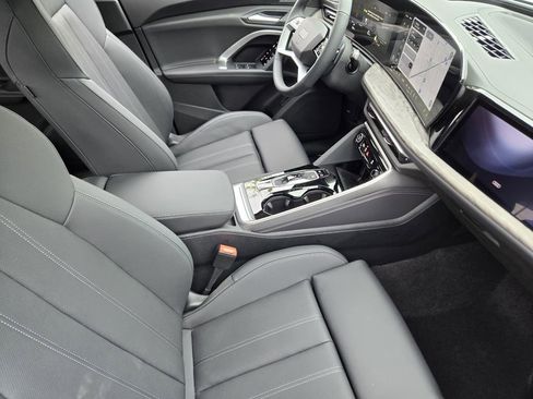 New 2026 Audi Q5 Prestige AWD/4WD image 18