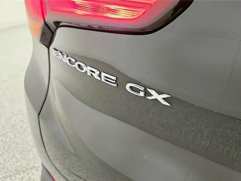 Used 2023 Buick Encore GX Preferred FWD image 18