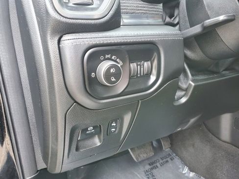 Certified 2020 RAM 1500 Limited image 12