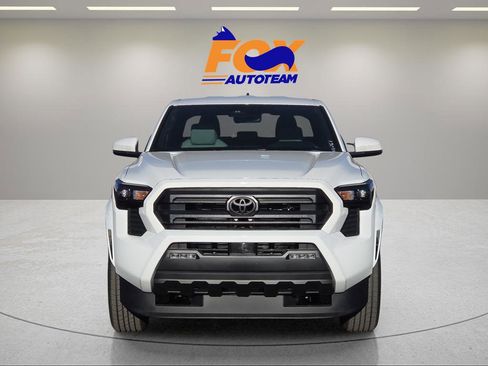New 2026 Toyota Tacoma SR5 AWD/4WD image 7
