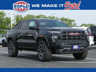 New 2025 GMC Canyon AT4 w/ Nightfall Edition