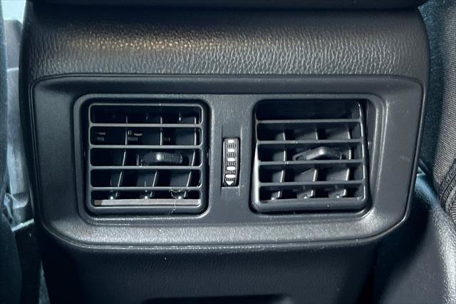 Certified 2022 Toyota RAV4 LE AWD/4WD image 14