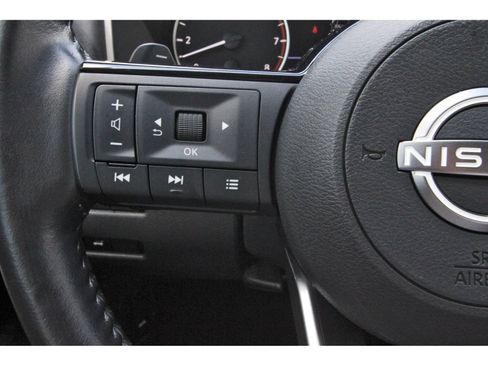 Certified 2023 Nissan Rogue SV w/ SV Premium B Package FWD image 20