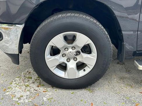 Certified 2019 RAM 1500 Big Horn RWD image 32