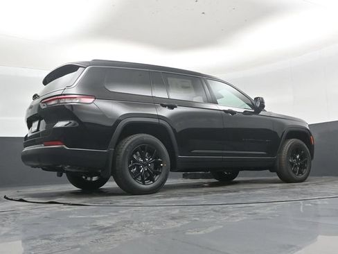New 2026 Jeep Grand Cherokee L 4WD image 43