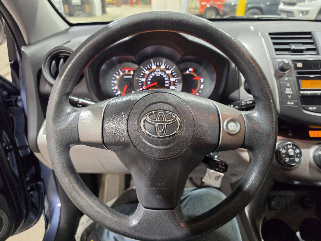 Used 2009 Toyota RAV4 4WD image 33