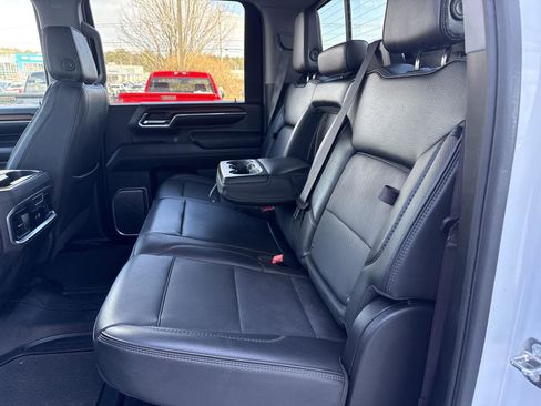 Used 2024 GMC Sierra 3500 Denali w/ Denali Reserve Package image 15