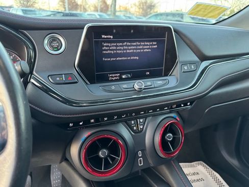 Used 2022 Chevrolet Blazer RS w/ Enhanced Convenience Package image 14