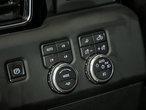 Used 2026 GMC Sierra 2500 Denali Ultimate AWD/4WD image 20
