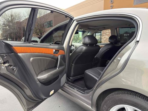 Used 2004 INFINITI Q45 Luxury w/ Journey Pkg image 94