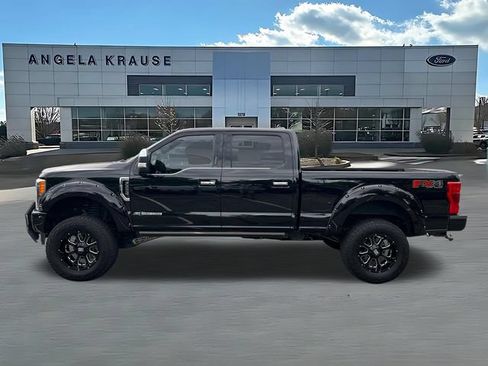 Used 2019 Ford F250 Platinum w/ Platinum Ultimate Package AWD/4WD image 4