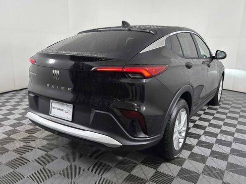 New 2026 Buick Envista Preferred w/ Convenience II Package image 6