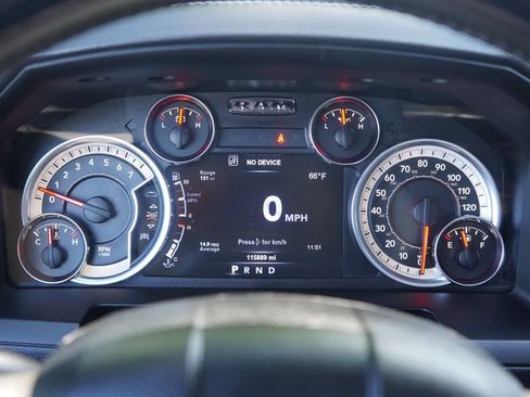 Used 2017 RAM 1500 Laramie w/ Convenience Group AWD/4WD image 20