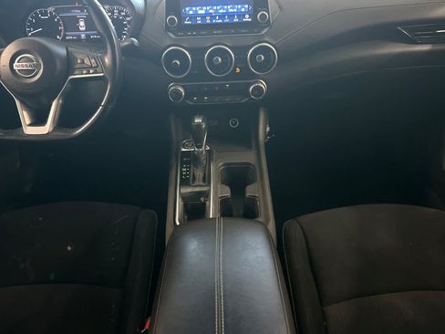Used 2022 Nissan Sentra SV FWD image 4