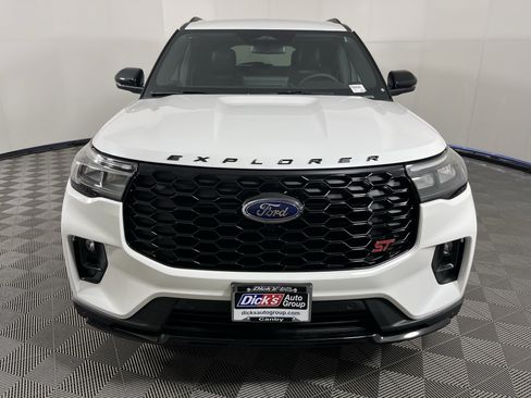 New 2026 Ford Explorer ST w/ Sun And Sound Package AWD/4WD image 8