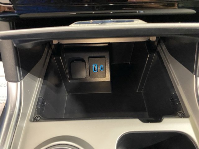 Certified 2021 Ford Explorer Limited w/ Equipment Group 301A AWD/4WD image 35