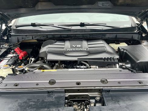 Used 2020 Nissan Titan PRO-4X w/ Pro-4x Convenience Package image 31