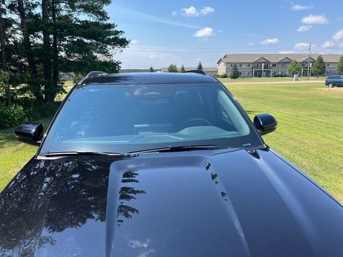 Used 2025 Ford Explorer ST w/ Sun And Sound Package AWD/4WD image 36